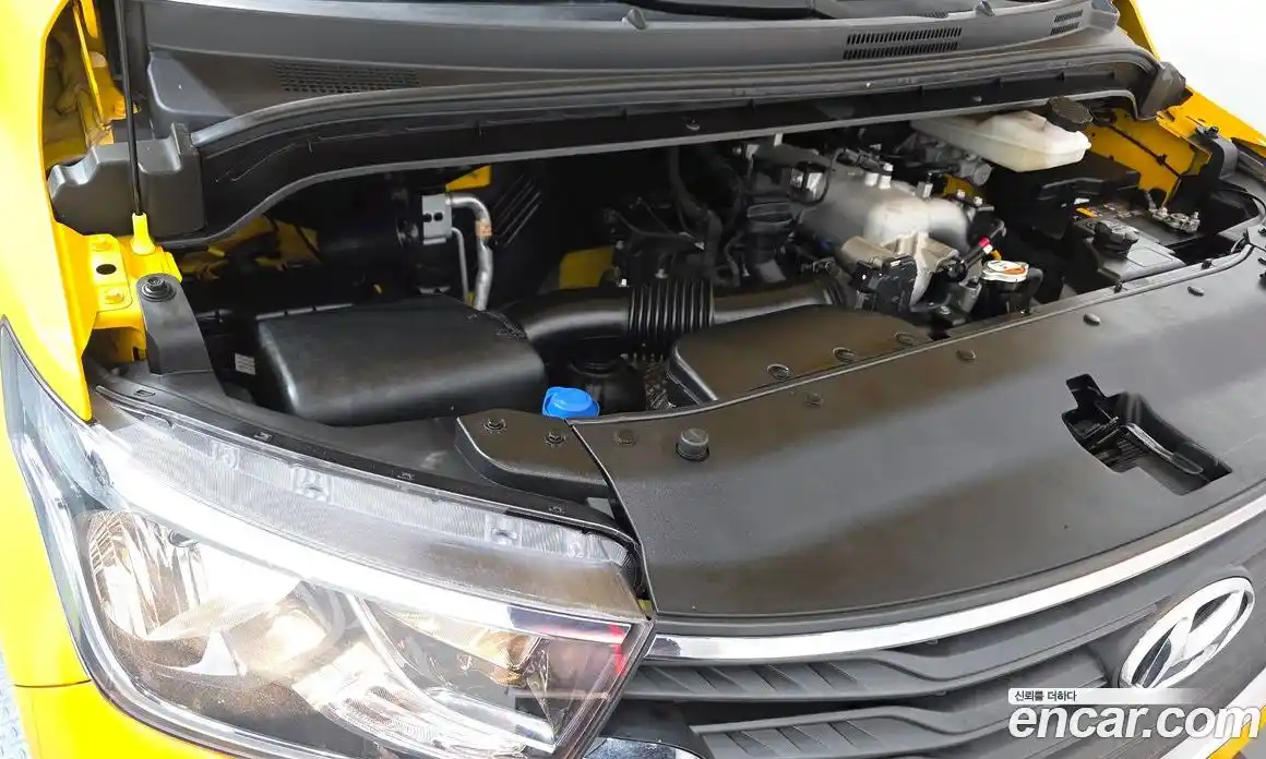 Hyundai Starex 2021 2.4 Автомат в Москве № 1155022, фото 6