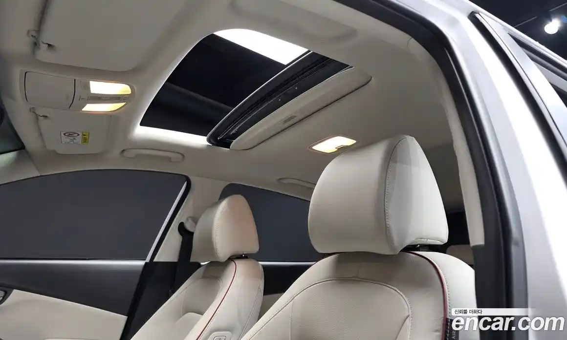 Hyundai Kona 2022 1.6 Автомат в Москве № 1155046, фото 16