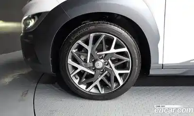 Hyundai Kona 2022 1.6 Автомат в Москве № 1155046, миниатюра 5