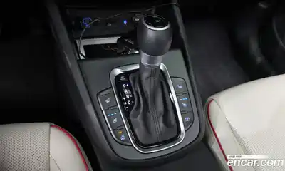 Hyundai Kona 2022 1.6 Автомат в Москве № 1155046, миниатюра 9