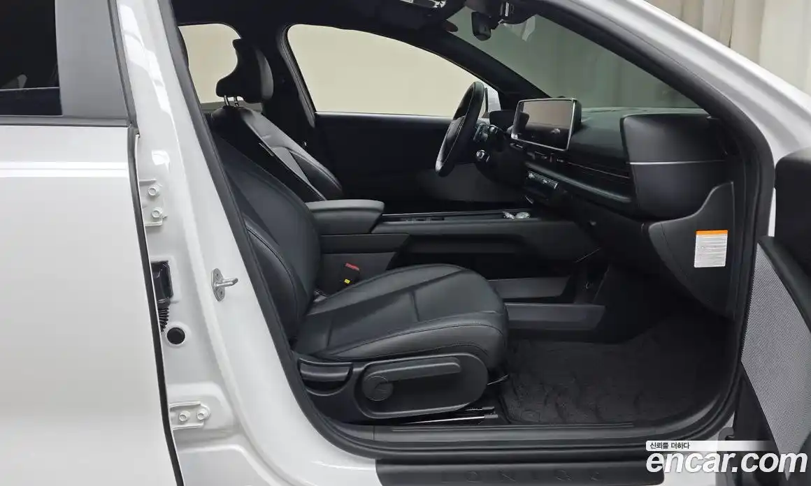 Hyundai Ioniq 6 2022 0.1 Автомат в Москве № 1155073, фото 11