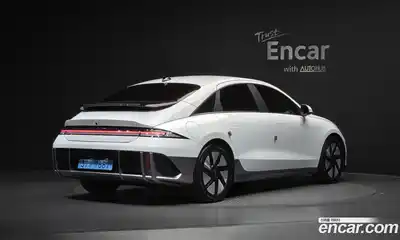 Hyundai Ioniq 6 2022 0.1 Автомат в Москве № 1155073, миниатюра 2