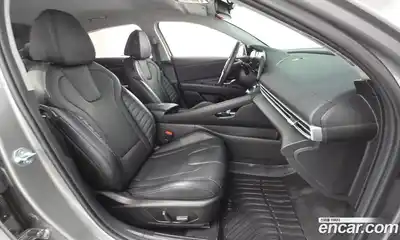 Hyundai Avante 2023 1.6 Автомат в Москве № 1155087, миниатюра 11