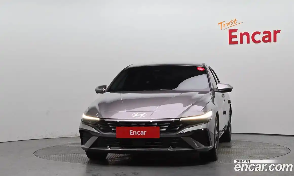 Hyundai Avante 2023 1.6 Автомат в Москве № 1155087, фото 3