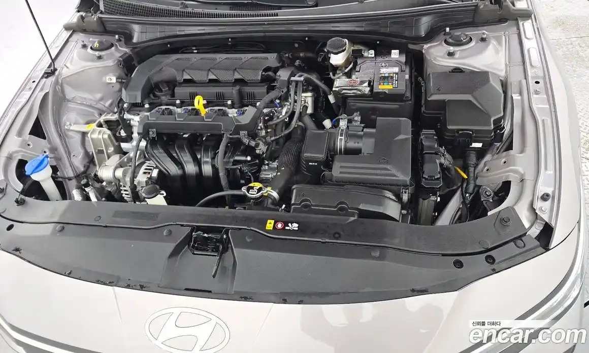 Hyundai Avante 2023 1.6 Автомат в Москве № 1155087, фото 6