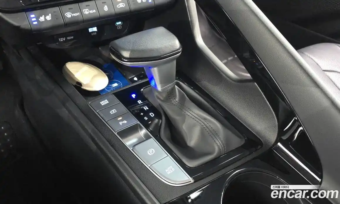 Hyundai Avante 2023 1.6 Автомат в Москве № 1155087, фото 9