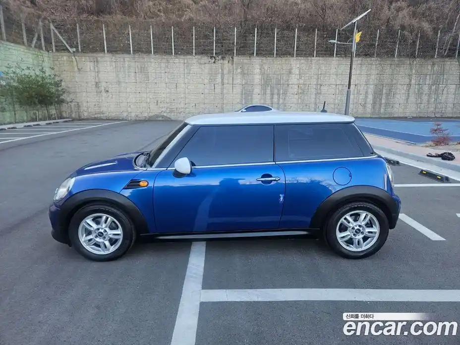 Mini Cooper 2013 2.0 гидро в Москве № 137330, фото 2