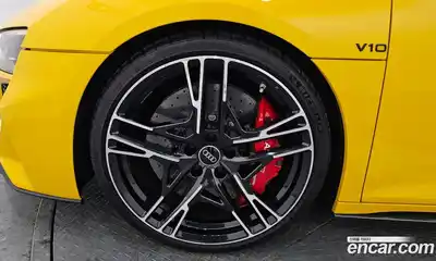 Audi R8 2021 5.2 гидро в Москве № 163072, миниатюра 5