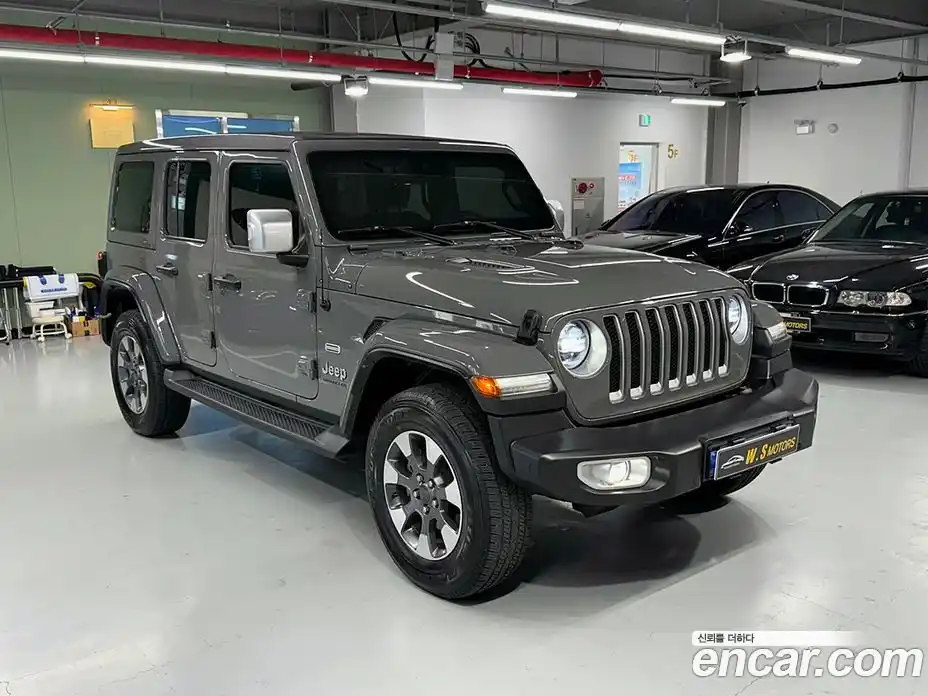 Jeep Wrangler 2023 2.0 гидро в Москве № 169446, фото 3
