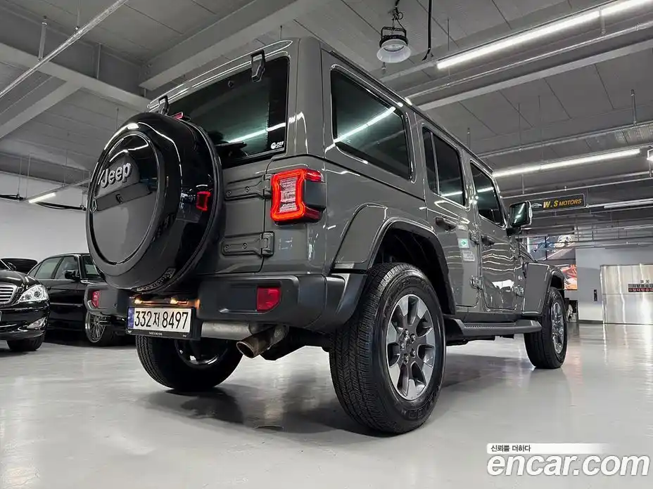 Jeep Wrangler 2023 2.0 гидро в Москве № 169446, фото 5