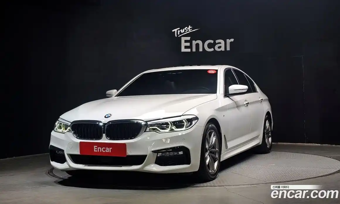 BMW 5-Series 2018 2.0 гидро в Москве № 192767, фото 1