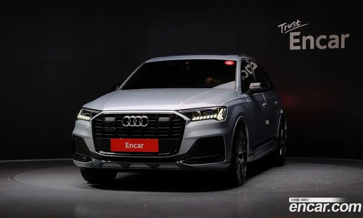 Audi Q7 2023 3.0 гидро в Москве № 196167, фото 3