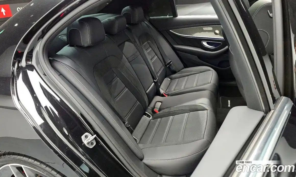 Mercedes-Benz E-Class 2022 3.0 гидро в Москве № 200978, фото 12