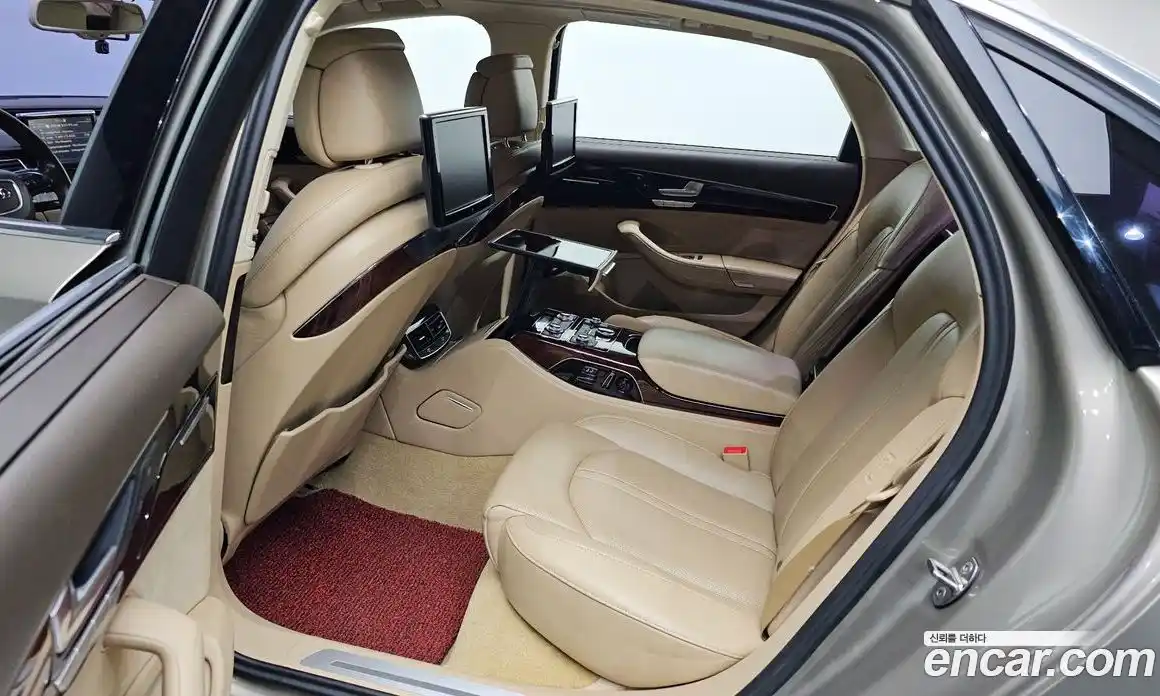 Audi A8 2012 4.2 гидро в Москве № 212668, фото 11