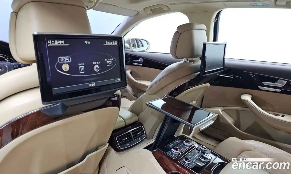 Audi A8 2012 4.2 гидро в Москве № 212668, фото 18