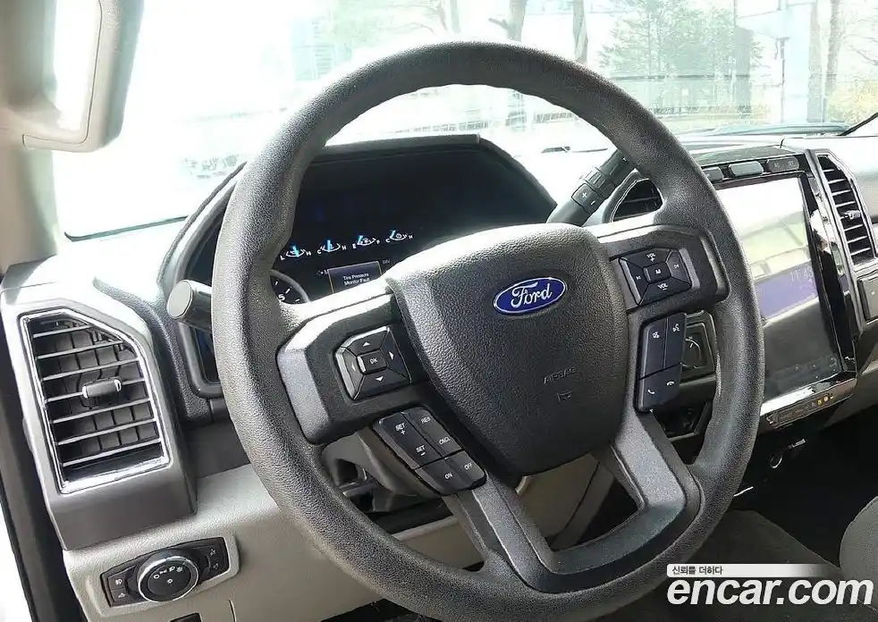Ford F350 2017 6.2 гидро в Москве № 235660, фото 12