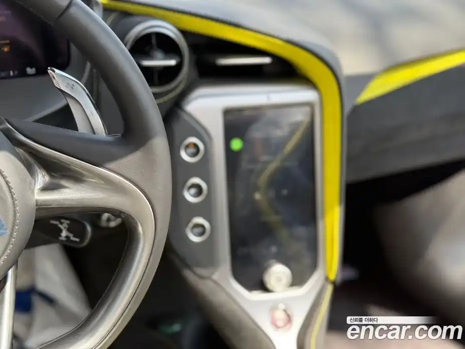 McLaren 750S 2024 4.0 гидро в Москве № 236029, фото 16