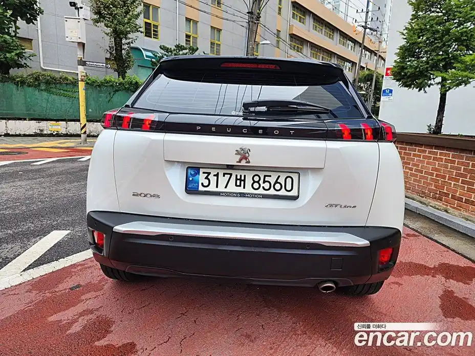 Peugeot 2008 2021 1.5 гидро в Москве № 236390, фото 4