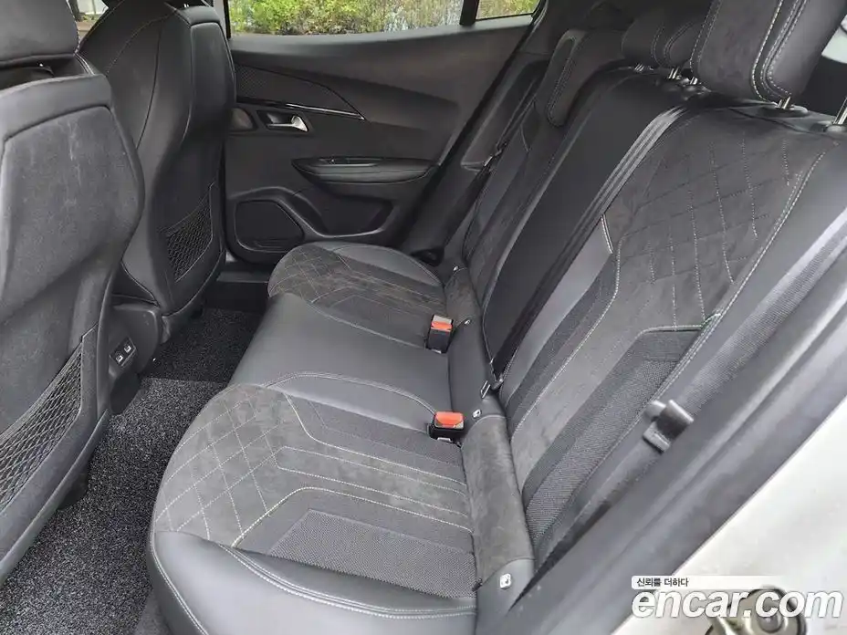 Peugeot 2008 2021 1.5 гидро в Москве № 236390, фото 10