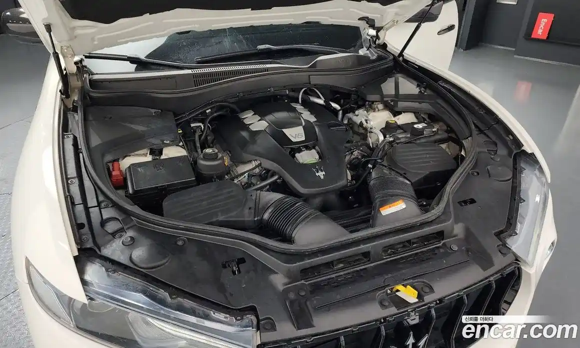 Maserati Levante 2017 3.0 гидро в Москве № 255942, фото 6