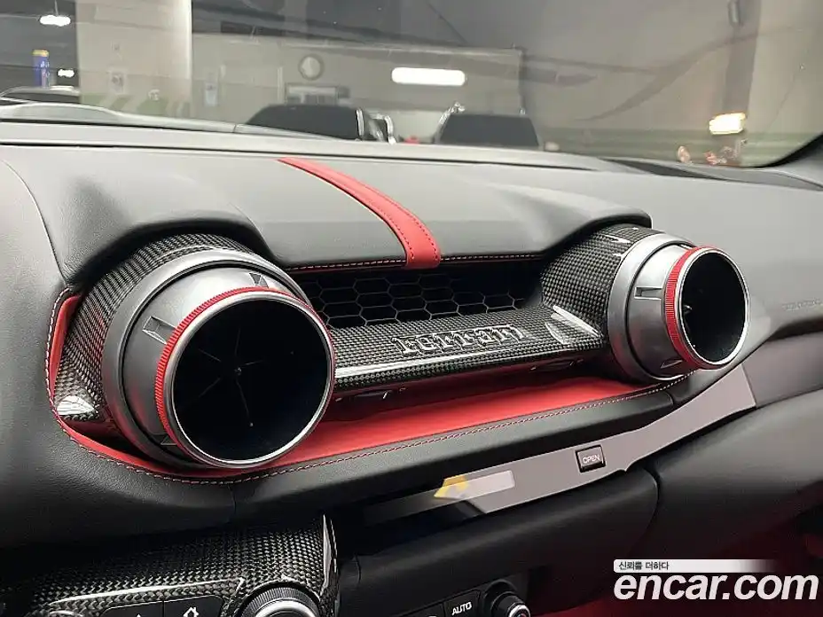 Ferrari 812 2020 6.5 гидро в Москве № 289283, фото 13