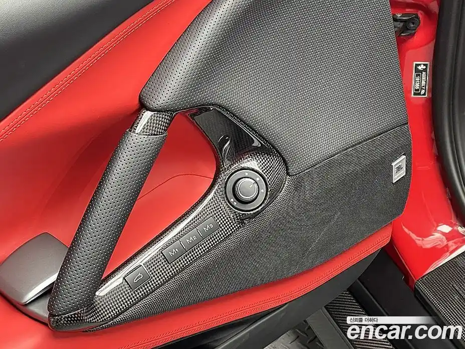 Ferrari 812 2020 6.5 гидро в Москве № 289283, фото 15