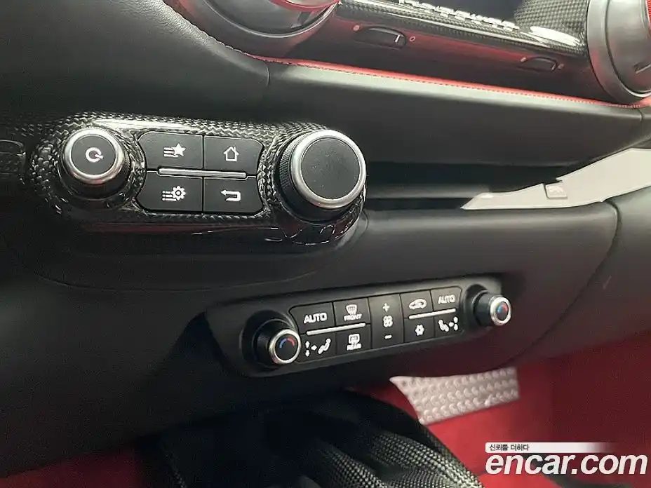 Ferrari 812 2020 6.5 гидро в Москве № 289283, фото 17