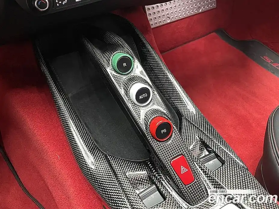 Ferrari 812 2020 6.5 гидро в Москве № 289283, фото 9