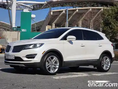 Lincoln MKC, 2017