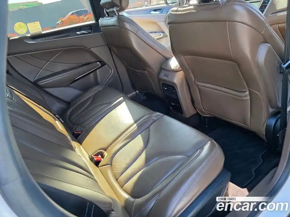 Lincoln MKC 2017 2.0 гидро в Москве № 304366, фото 13