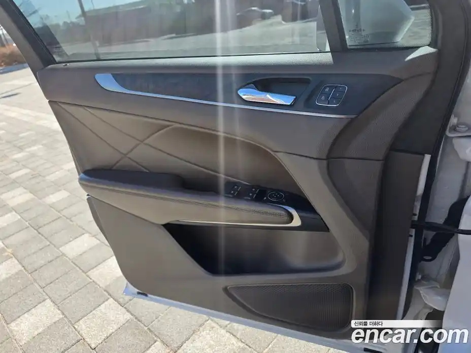 Lincoln MKC 2017 2.0 гидро в Москве № 304366, фото 17