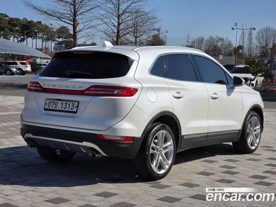 Lincoln MKC 2017 2.0 гидро в Москве № 304366, фото 4