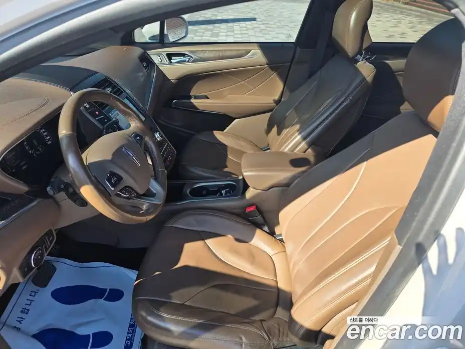 Lincoln MKC 2017 2.0 гидро в Москве № 304366, фото 9