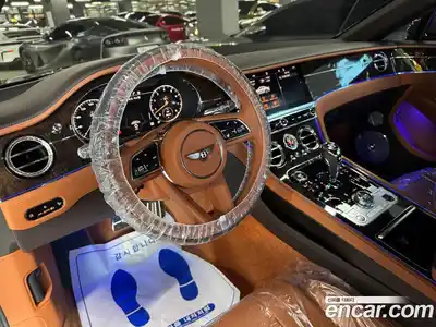 Bentley Continental 2021 4.0 гидро в Москве № 366541, миниатюра 4