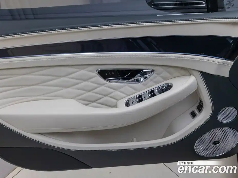 Bentley Continental 2024 4.0 гидро в Москве № 864242, фото 13