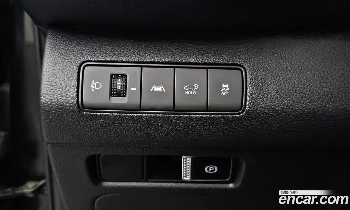 Hyundai Santa Fe 2021 2.5 гидро в Москве № 112446, фото 14