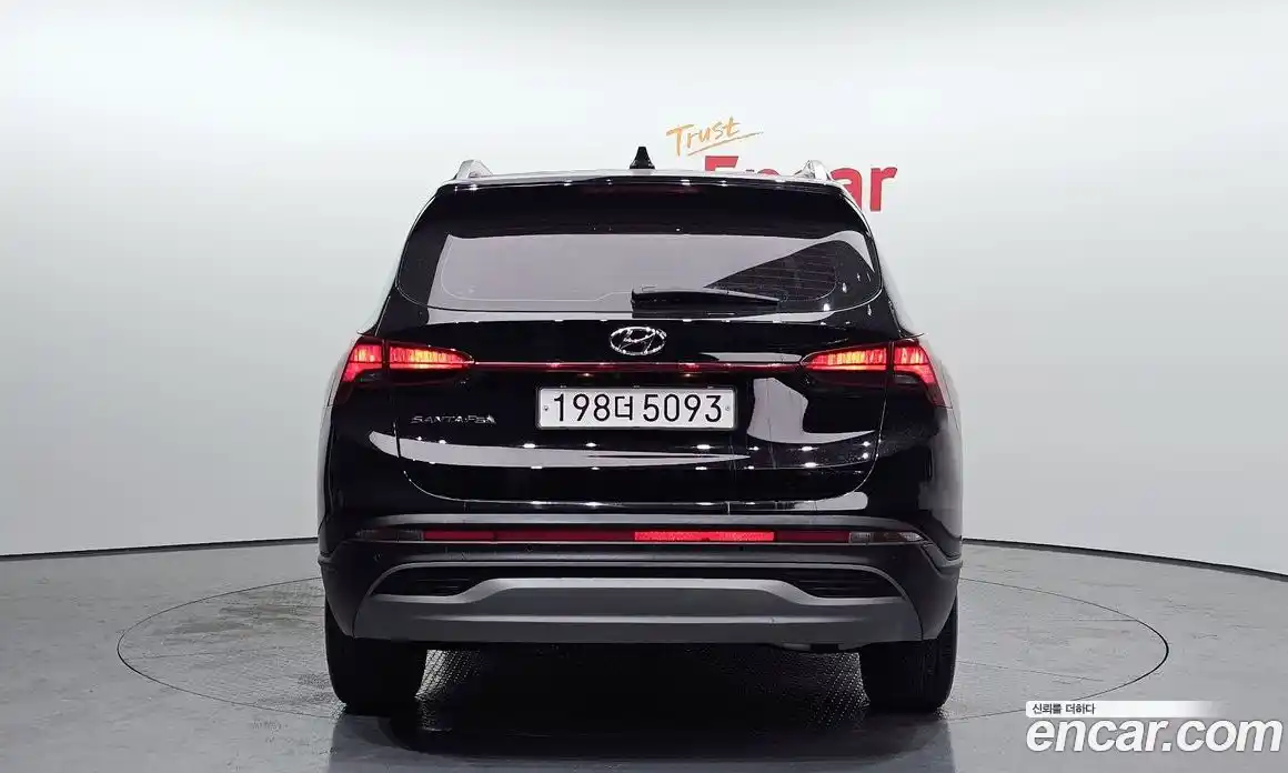 Hyundai Santa Fe 2021 2.5 гидро в Москве № 112446, фото 4