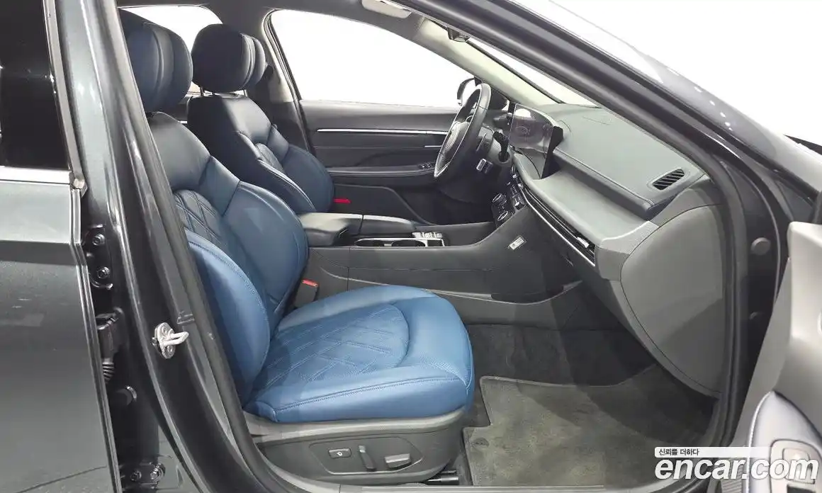 Hyundai Sonata 2024 1.6 гидро в Москве № 1127976, фото 10