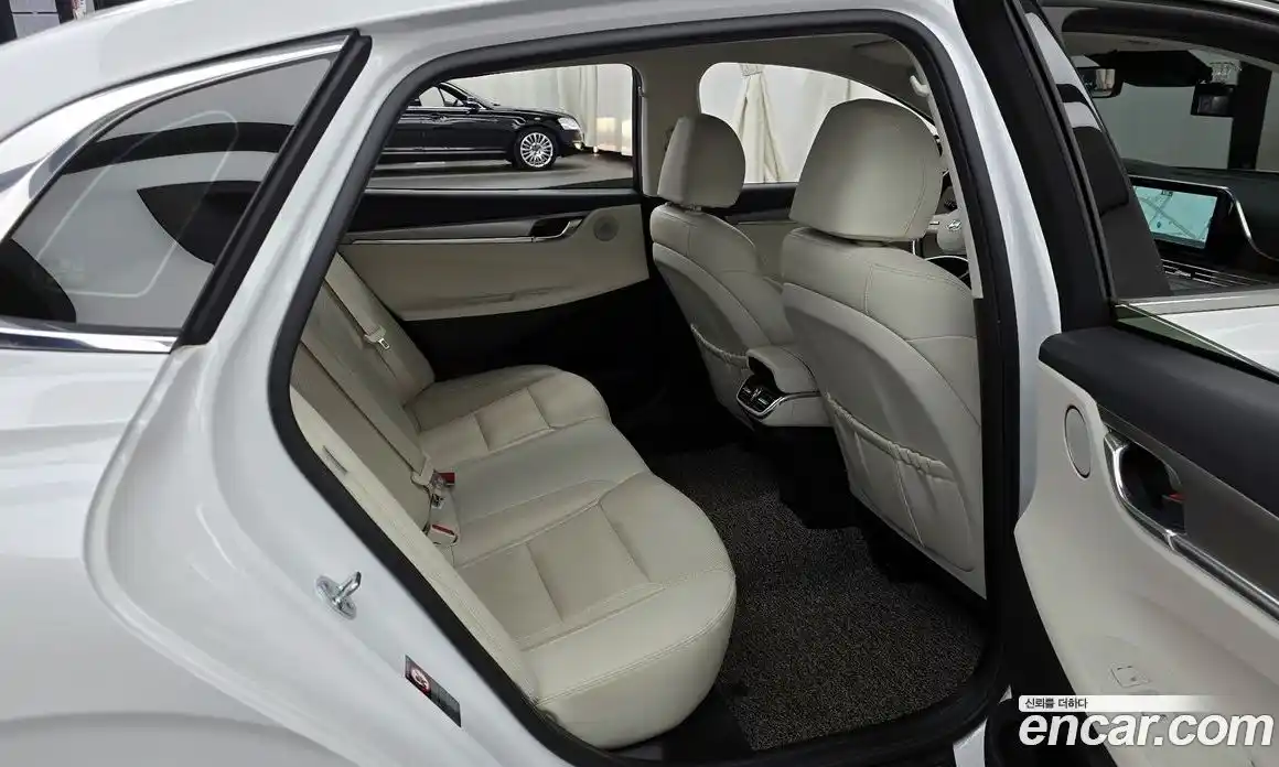 Hyundai Grandeur 2021 2.5 гидро в Москве № 1128119, фото 12