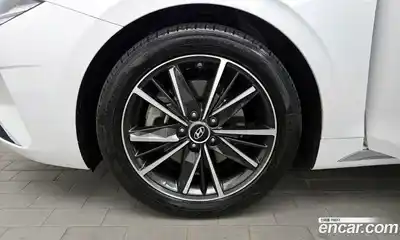 Hyundai Grandeur 2021 2.5 гидро в Москве № 1128119, миниатюра 5