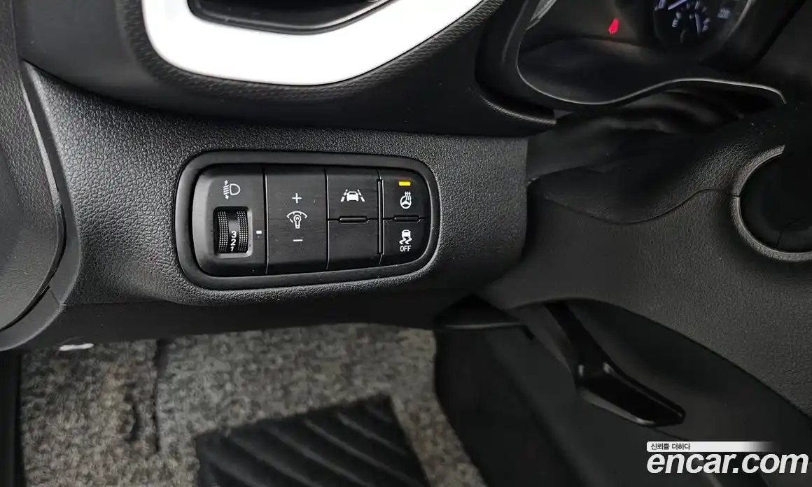 Hyundai Venue 2022 1.6 Автомат в Москве № 1128179, фото 16