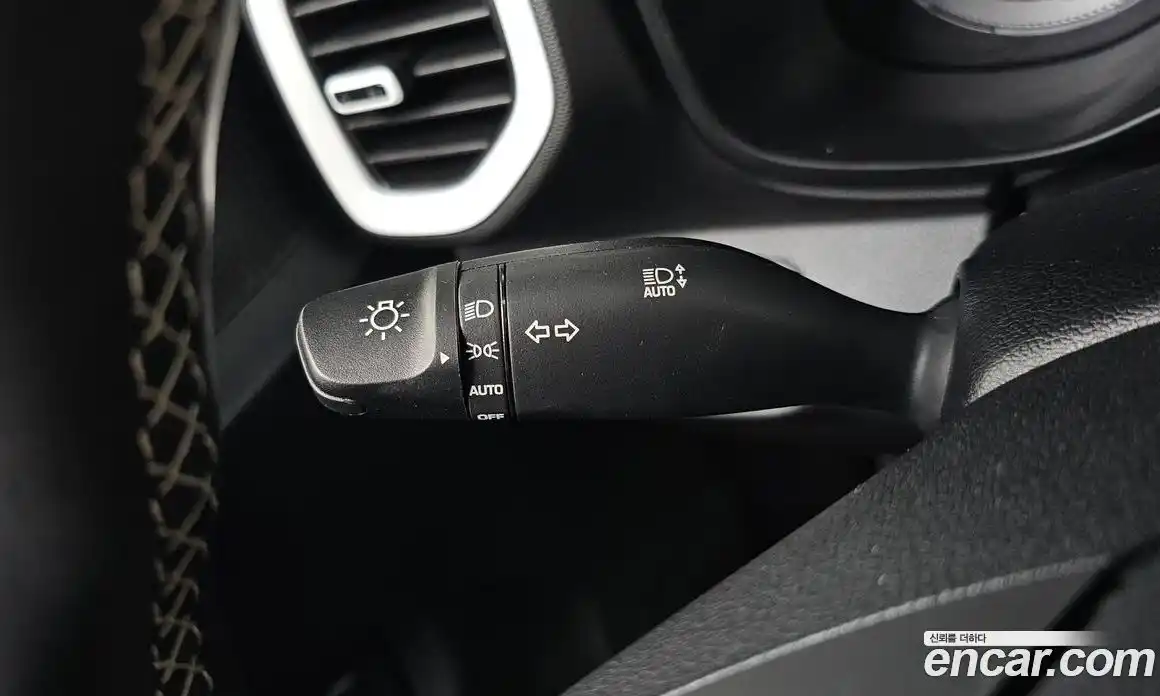 Hyundai Venue 2022 1.6 Автомат в Москве № 1128179, фото 17