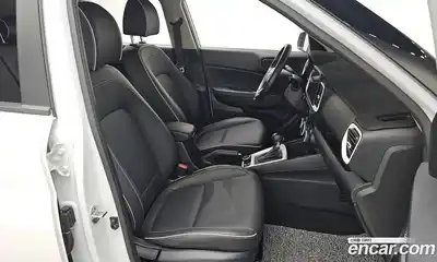 Hyundai Venue 2022 1.6 Автомат в Москве № 1128179, миниатюра 10