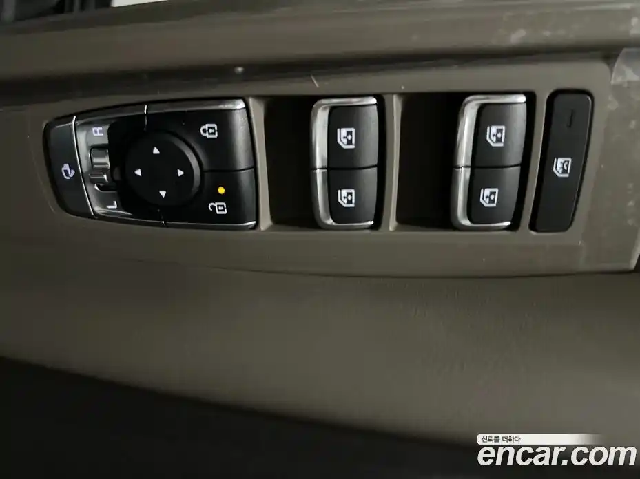 Kia Canival 2026 1.6 Автомат в Москве № 1128357, фото 15