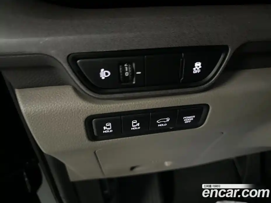 Kia Canival 2026 1.6 Автомат в Москве № 1128357, фото 16