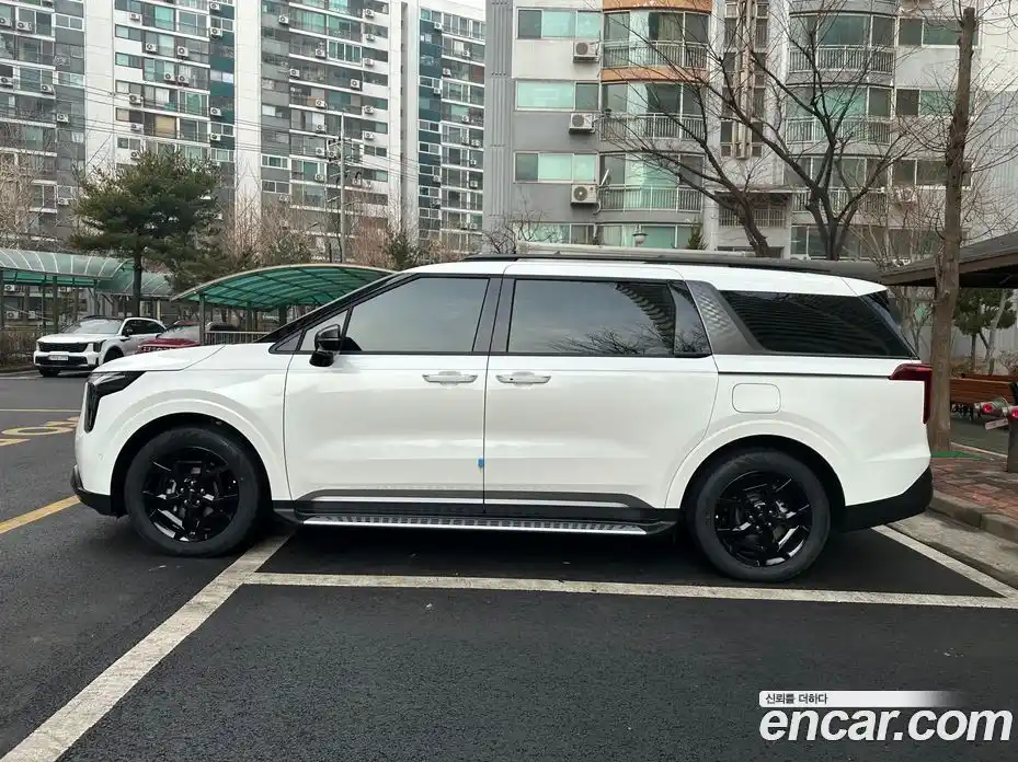 Kia Canival 2026 1.6 Автомат в Москве № 1128371, фото 3