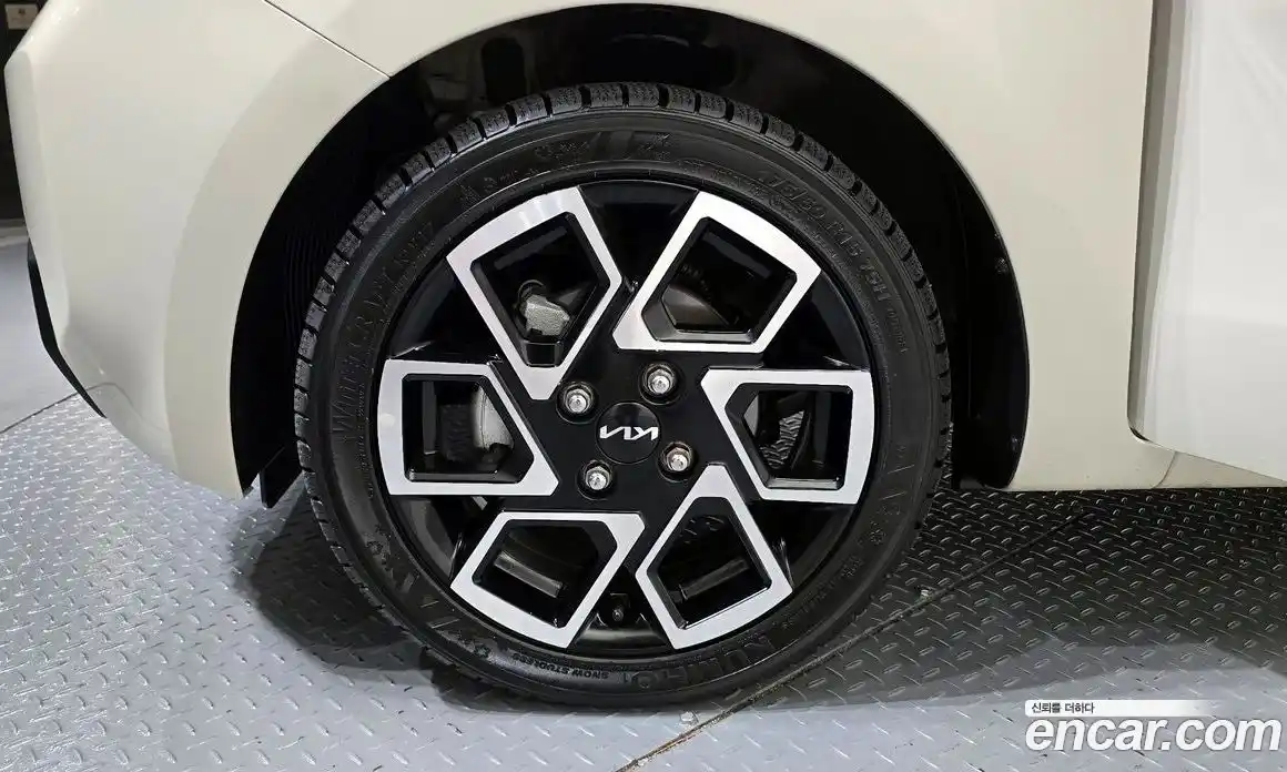 Kia Ray 2023 1.0 Автомат в Москве № 1128513, фото 5