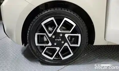 Kia Ray 2023 1.0 Автомат в Москве № 1128513, миниатюра 5