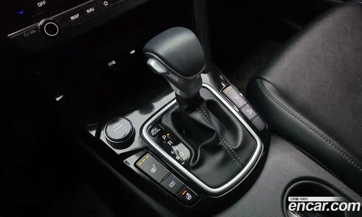 Kia Seltos 2024 1.6 гидро в Москве № 1128547, фото 9