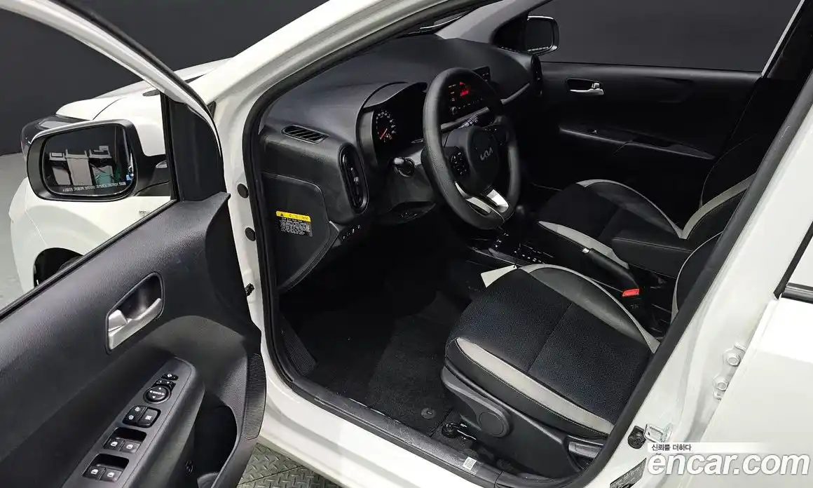 Kia Morning 2022 1.0 Автомат в Москве № 1128565, фото 11